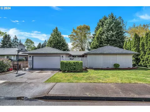 1207 NE 10th Ave, Hillsboro, OR 97124