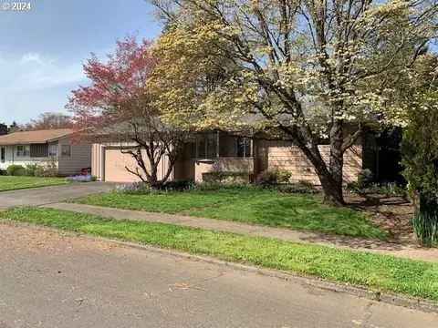 4509 SE Adams St, Milwaukie, OR 97222
