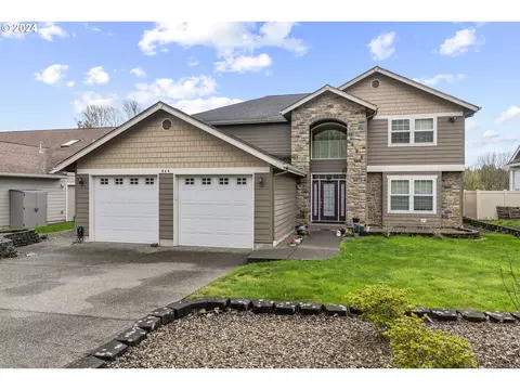 269 Shoreview Dr, Kelso, WA 98626