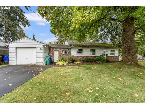 510 SE 7th St, Gresham, OR 97080