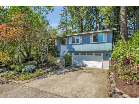 14965 SW Glenbrook Rd, Beaverton, OR 97007