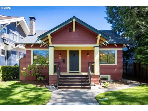 2120 SE Ladd Ave, Portland, OR 97214