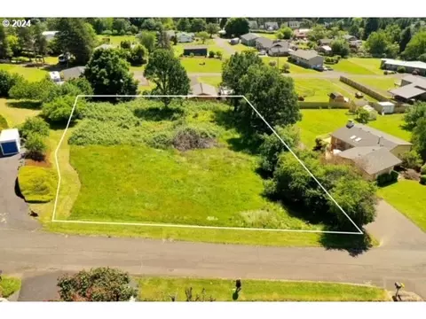 Westhill, Saint Helens, OR 97051