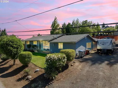 23274 SW Pine St, Sherwood, OR 97140