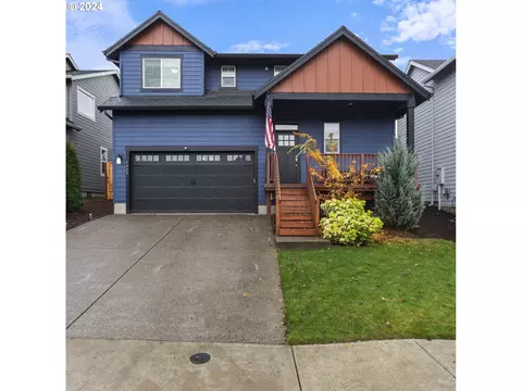 1043 NE Regan Hill Loop, Estacada, OR 97023
