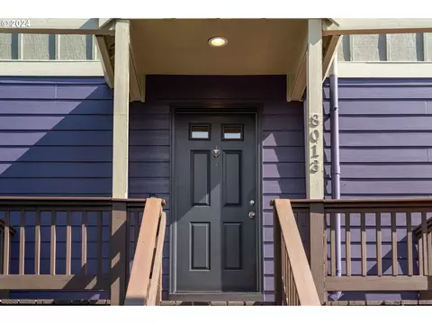 8013 SE Morrison St #3, Portland, OR 97215