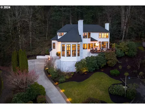 1500 Eastview Ct, Lake Oswego, OR 97034