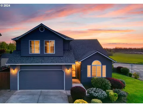 3341 NW Ogden St, Camas, WA 98607