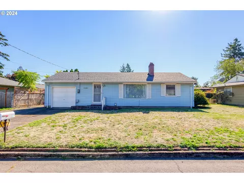 12008 SE Grant St, Portland, OR 97216