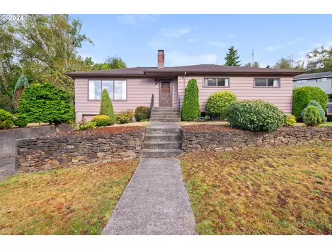 437 S Denver St, Astoria, OR 97103