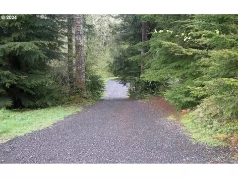 9222 S Schooner Creek Rd, Otis, OR 97368