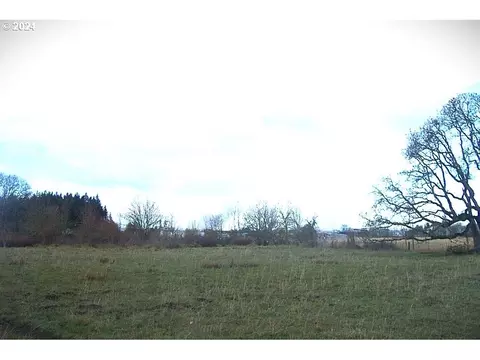14145 S Molalla Forest Rd, Molalla, OR 97038