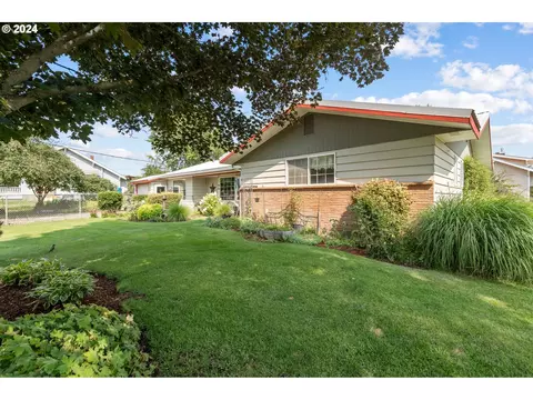 230 Wade St, Adams, OR 97810