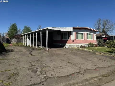 34105 El Roble Ave, Eugene, OR 97405