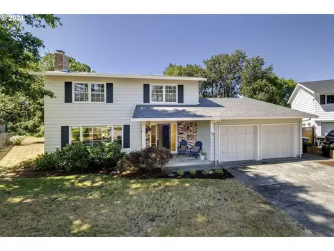 2542 SE Meadowlark Dr, Hillsboro, OR 97123