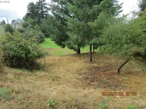 481 N Baxter St, Coquille, OR 97423