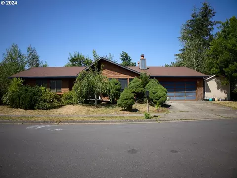 1135 SE 23rd St, Troutdale, OR 97060