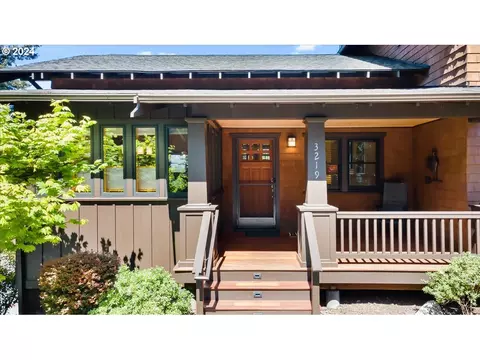 3219 NW Skyline Blvd #7, Portland, OR 97229