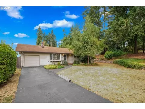 4685 SE Hill Rd, Milwaukie, OR 97267