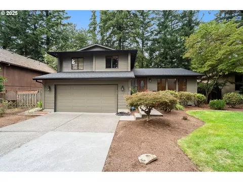 1471 NW 19th St, Gresham, OR 97030