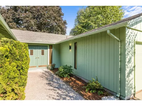 4211 NE 45th Ave, Vancouver, WA 98661