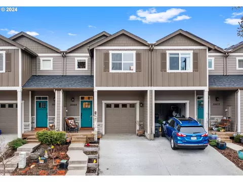 39569 Mccormick Dr, Sandy, OR 97055