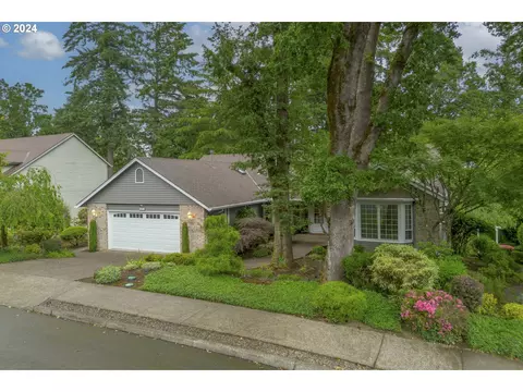 5391 Windsor Ter, West Linn, OR 97068