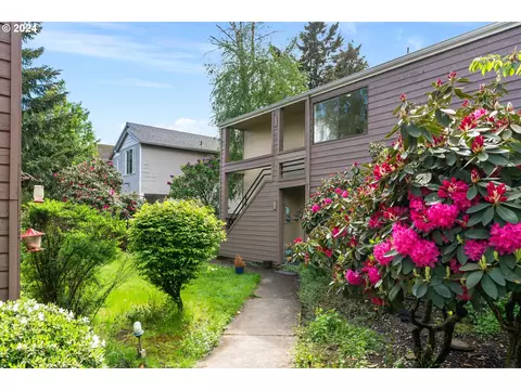 611 SE 148th Ave, Portland, OR 97233