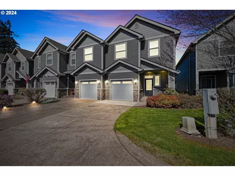 1459 60th Ave, Sweet Home, OR 97386