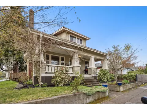 403 NE 56th Ave, Portland, OR 97213