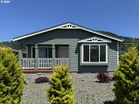 14737 Sandpiper Pl, Brookings, OR 97415
