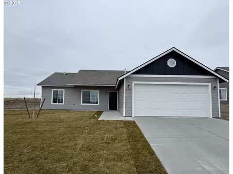 2974 Quail Ave, Umatilla, OR 97882