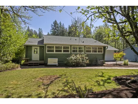 7616 SW Greenwood Dr, Portland, OR 97223