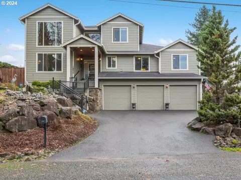 10417 NE 28th Ave, Vancouver, WA 98686