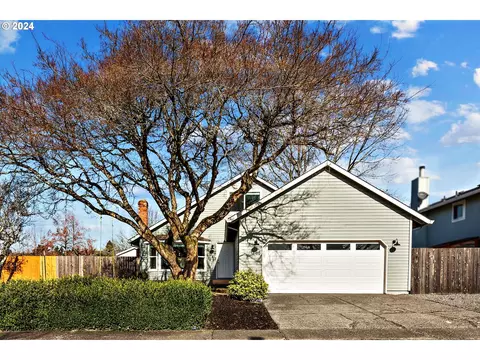 13165 SW Snowshoe Ln, Beaverton, OR 97008
