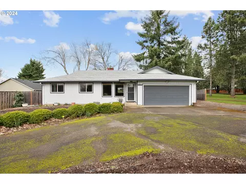 19089 Central Point Rd, Oregon City, OR 97045