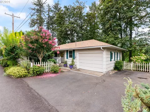 14191 S Livesay Rd, Oregon City, OR 97045