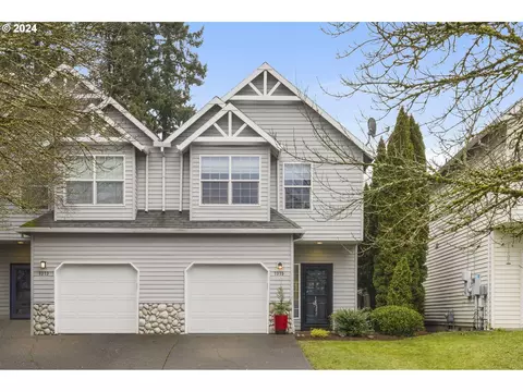 7375 NE Nelly St, Hillsboro, OR 97124