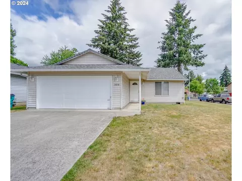 12218 NE 42nd St, Vancouver, WA 98682