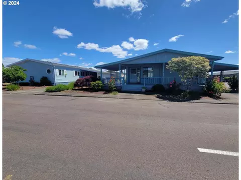 1503 Pioneer Cir, Forest Grove, OR 97116