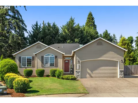 20263 Canterwood Ct, Oregon City, OR 97045
