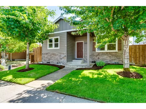 5816 Avalon St, Eugene, OR 97402