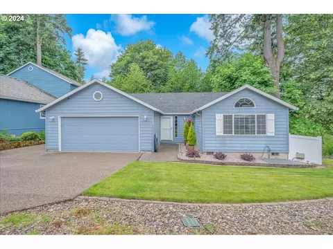377 NW Sadie Ct, Hillsboro, OR 97124