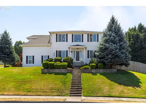 3918 NW 17th Ave, Camas, WA 98607