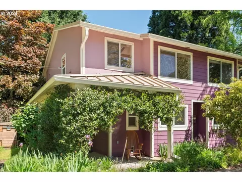 4347 SW 94th Ave, Portland, OR 97225