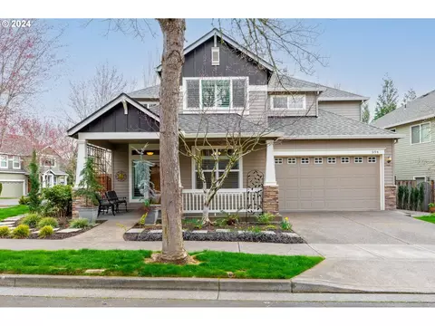 594 NE 58th Ave, Hillsboro, OR 97124