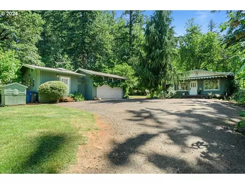 10121 S Butte Creek Rd, Scotts Mills, OR 97375