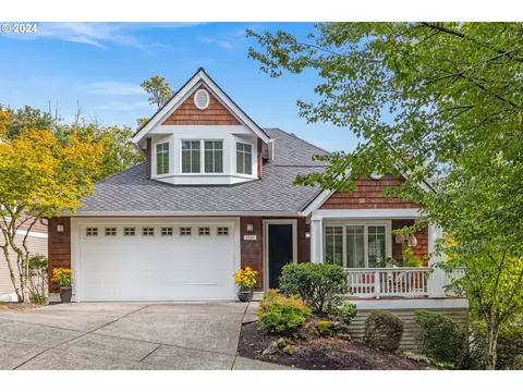 2534 NW Rhodes Ln, Portland, OR 97229