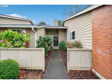 9232 SW Wilshire St, Portland, OR 97225