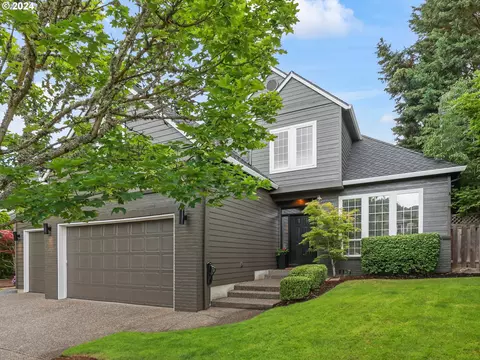 3754 NW Loriann Dr, Portland, OR 97229
